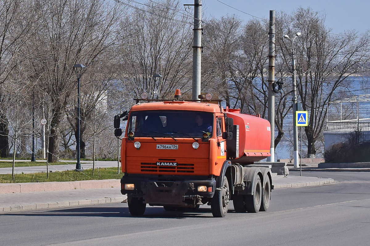 Волгоградская область, № А 796 АА 134 — КамАЗ-65115-62