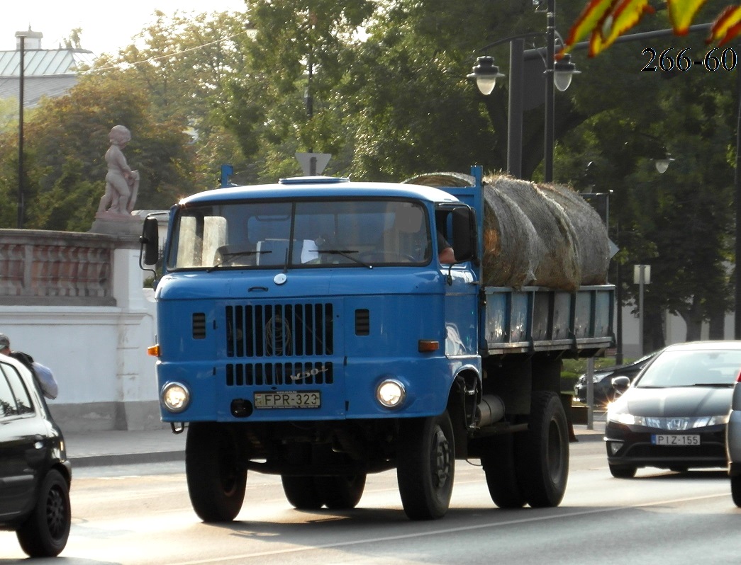 Венгрия, № FPR-323 — IFA W50LA/K, LA/Z