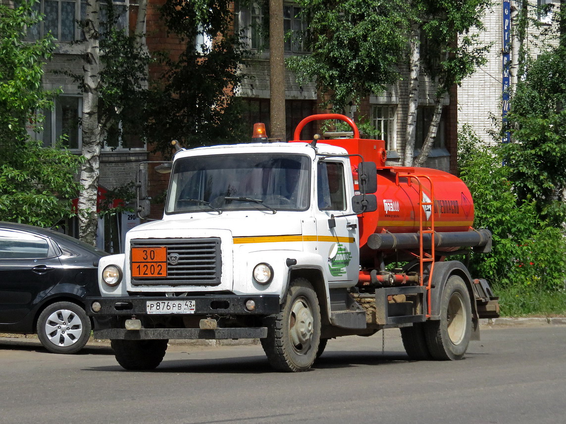 Кировская область, № Р 876 РВ 43 — ГАЗ-33098