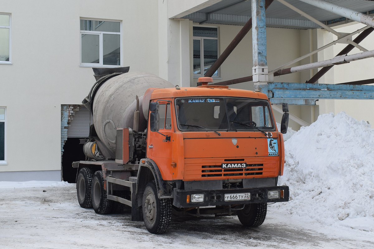 Алтайский край, № У 666 ТУ 22 — КамАЗ-53229-15 [53229R]