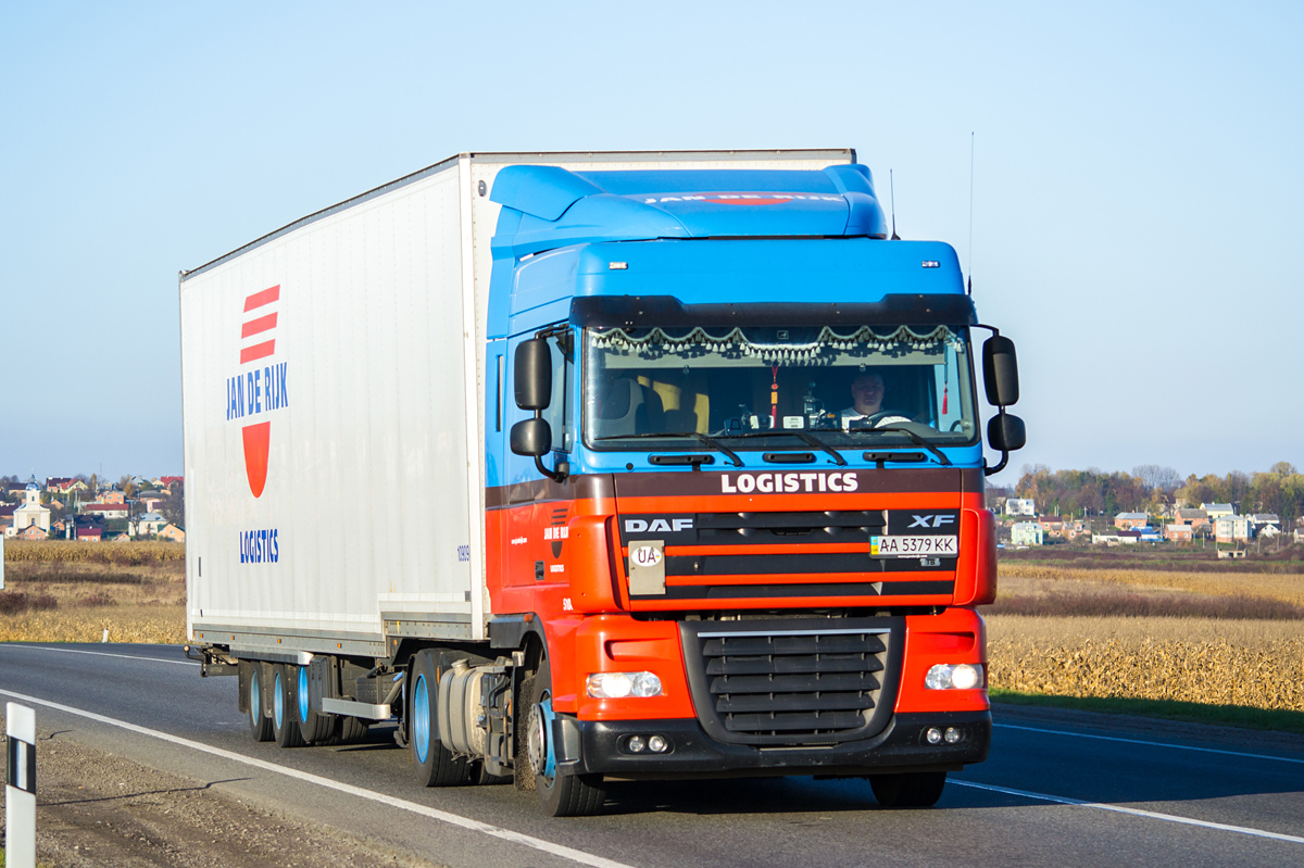 Киев, № АА 5379 КК — DAF XF105 FT