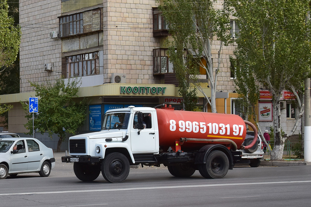 Волгоградская область, № М 404 ВВ 134 — ГАЗ-3309