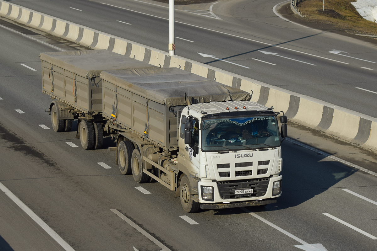 Алтайский край, № Т 095 ХН 22 — Isuzu Giga CYZ