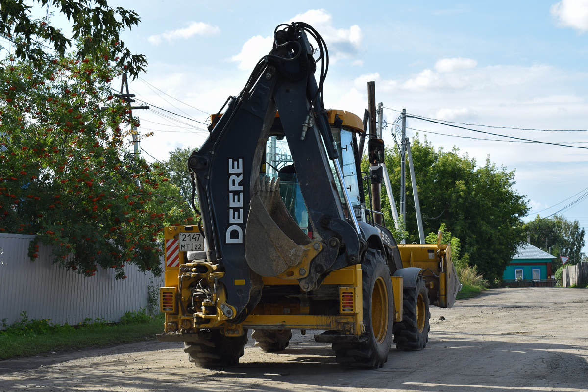 Алтайский край, № 2147 МТ 22 — John Deere 315SL