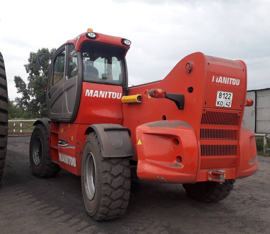 Кемеровская область, № 8122 КО 42 — Manitou (общая модель)