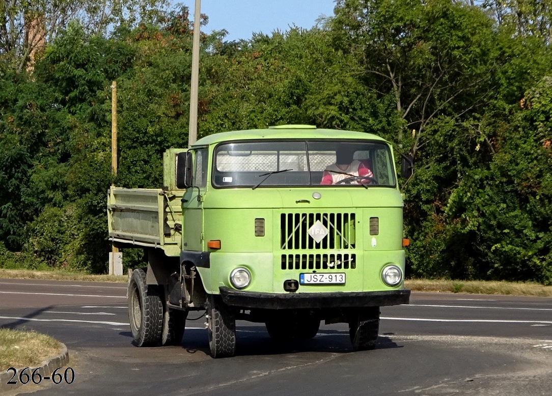 Венгрия, № JSZ-913 — IFA W50L/K