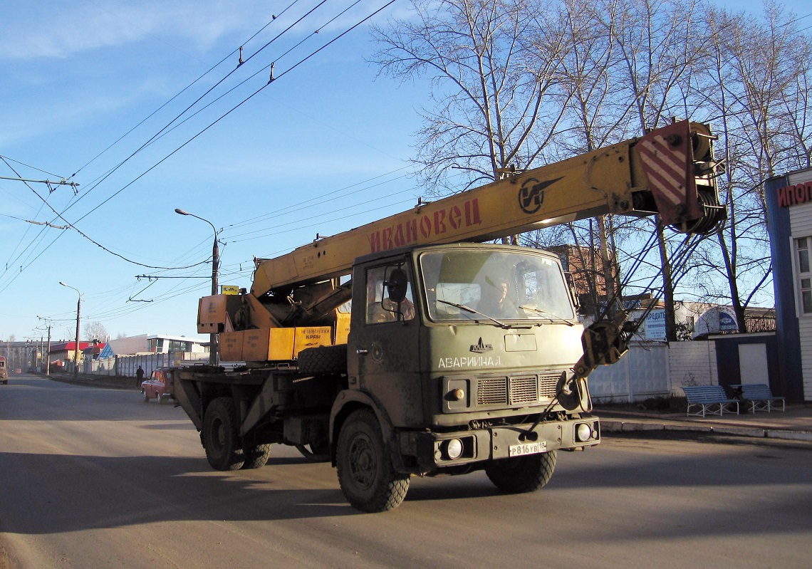 Удмуртия, № Р 816 УВ 18 — МАЗ-5337 [533700]