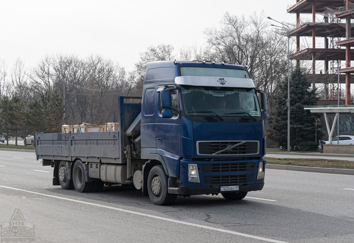 Шымкент, № 523 ABV 17 — Volvo ('2002) FH-Series