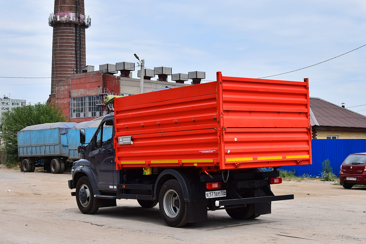 Волгоградская область, № Е 171 ЕР 134 — ГАЗ-C41R13