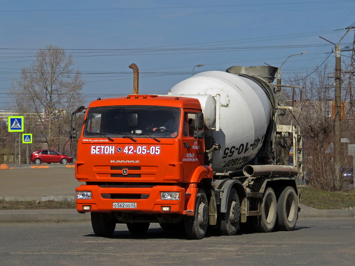 Кировская область, № О 562 ОО 43 — КамАЗ-6540-L4(19)