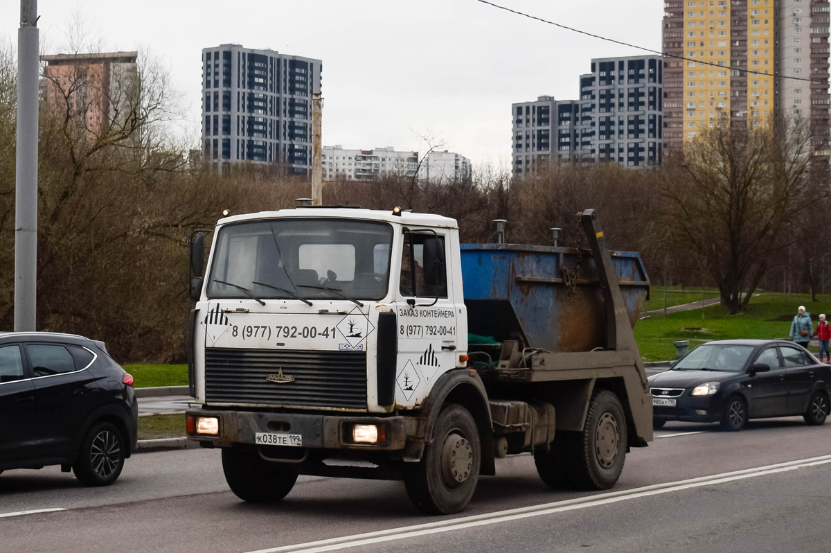 Москва, № К 038 ТЕ 199 — МАЗ-5551A2