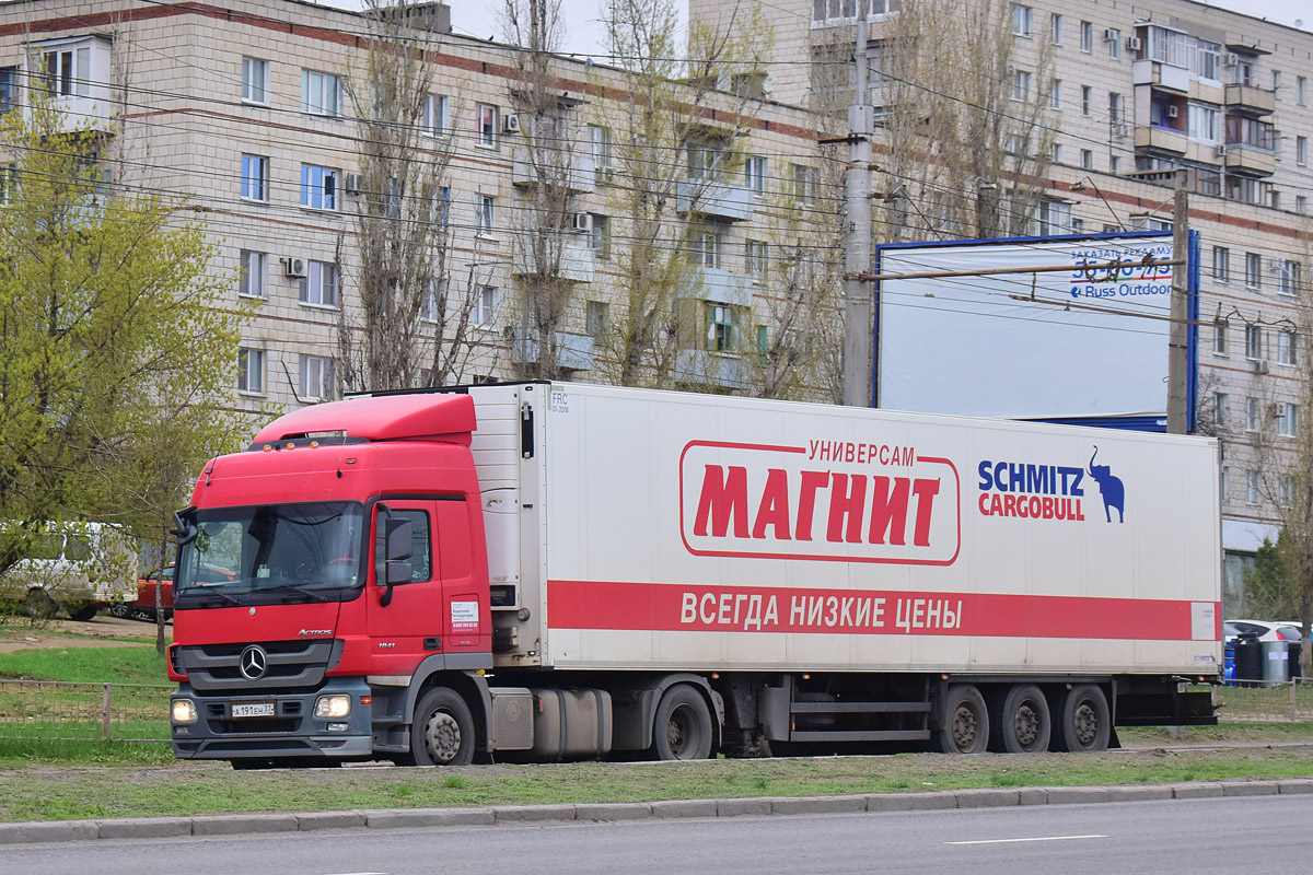 Волгоградская область, № А 191 ЕН 37 — Mercedes-Benz Actros ('2009) 1841