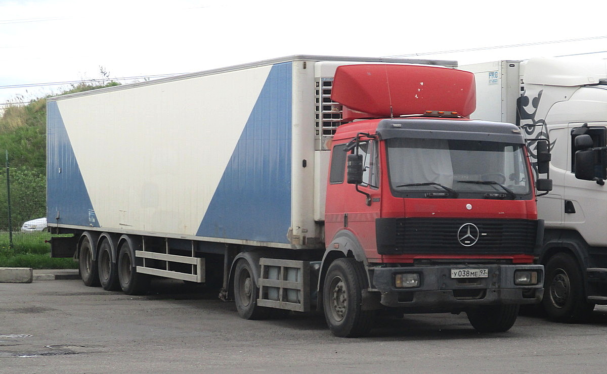 Краснодарский край, № У 038 МЕ 93 — Mercedes-Benz SK 1838