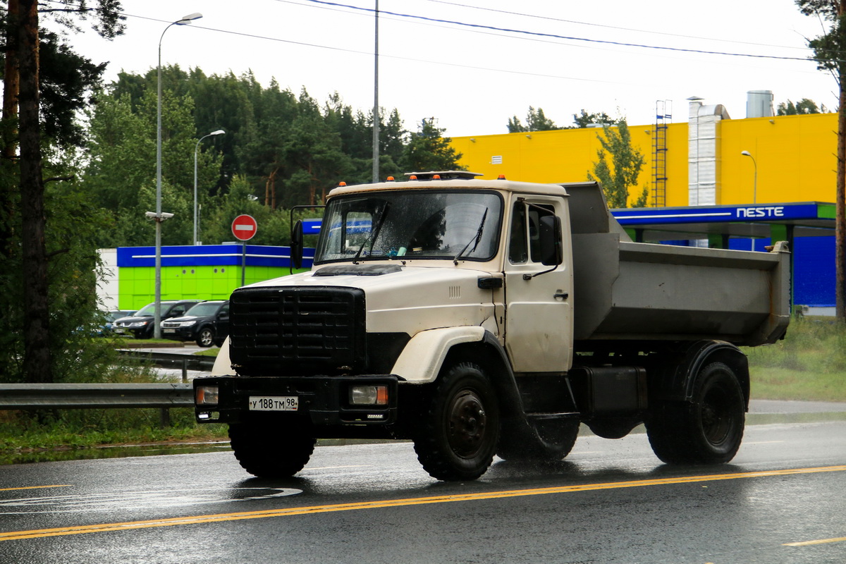 Санкт-Петербург, № У 188 ТМ 98 — ЗИЛ-494560