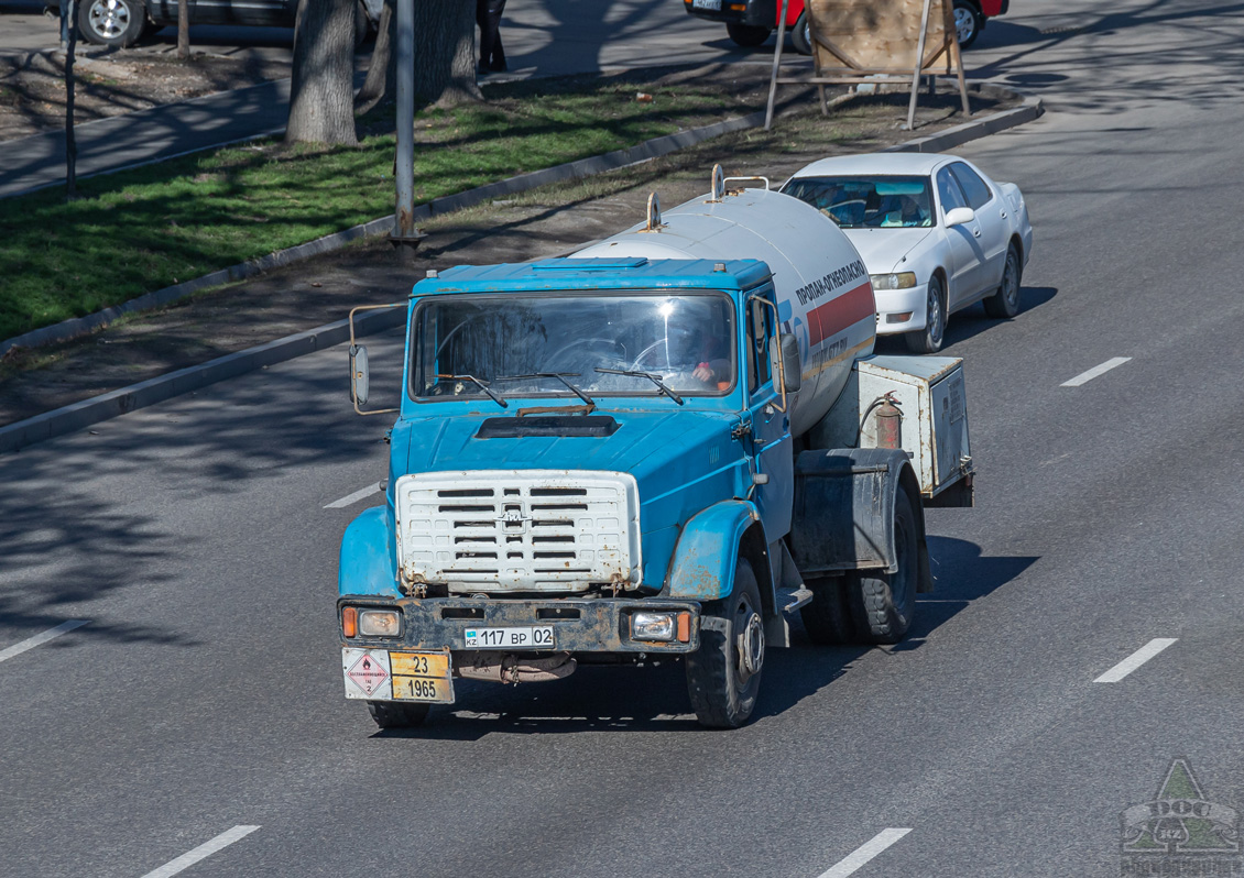 Алматы, № 117 BP 02 — ЗИЛ-433362