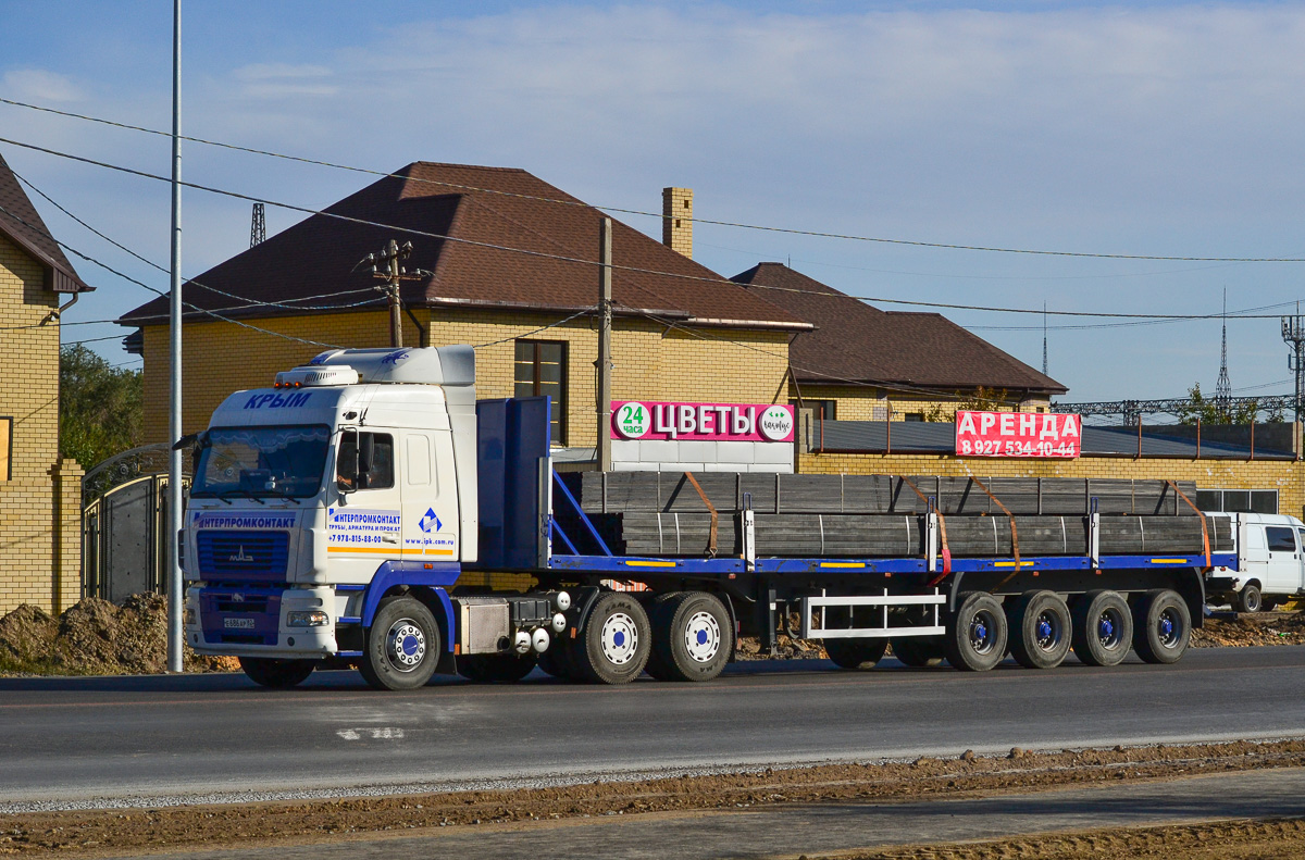 Крым, № Е 686 АР 82 — МАЗ-643019