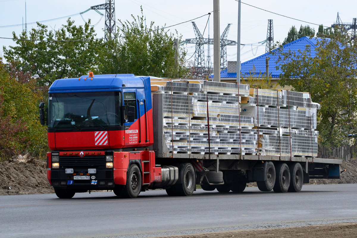 Волгоградская область, № Т 071 КУ 161 — Renault Magnum Integral ('1997)