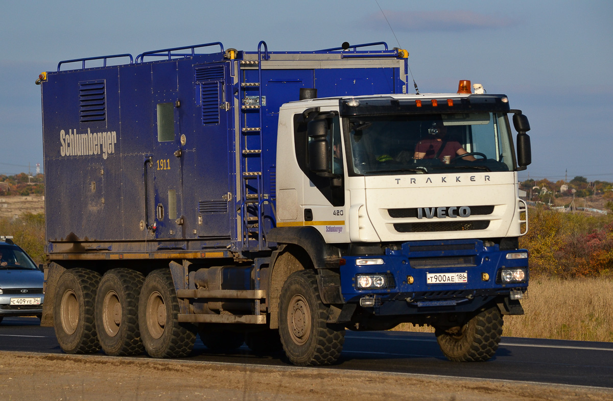 Ханты-Мансийский автоном.округ, № Т 900 АЕ 186 — IVECO-AMT Trakker ('2007)