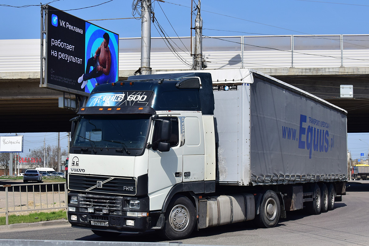 Дагестан, № Р 027 ВТ 05 — Volvo ('1993) FH12.420