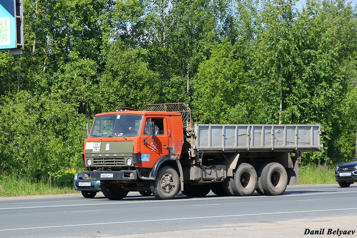 Коми, № В 665 АМ 11 — КамАЗ-5320