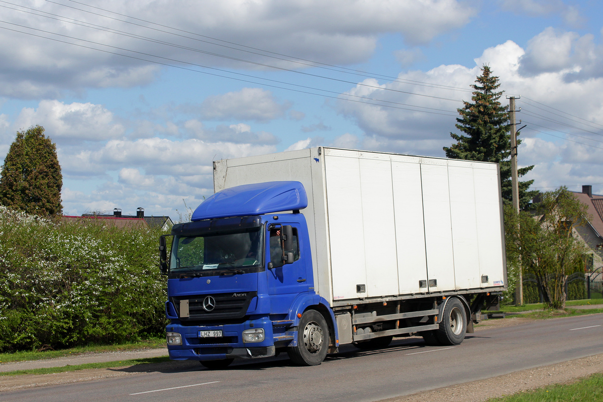 Литва, № LHZ 997 — Mercedes-Benz Axor (общ.м)