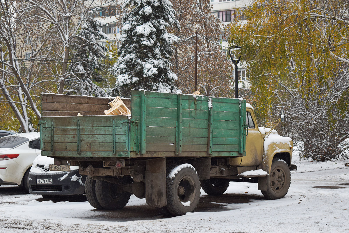 Алтайский край, № Р 983 УО 22 — ГАЗ-52-01