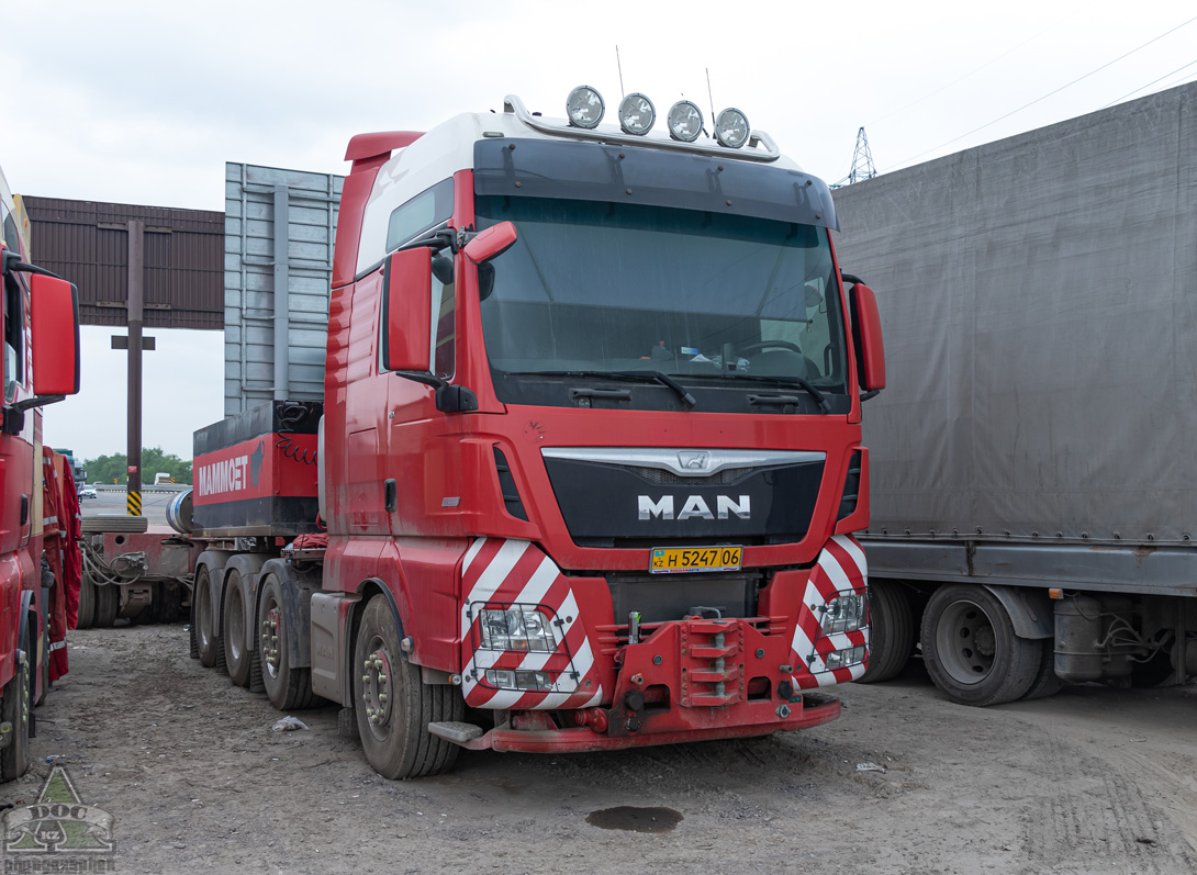 Атырауская область, № H 5247 06 — MAN TGX ('2012) 41.560
