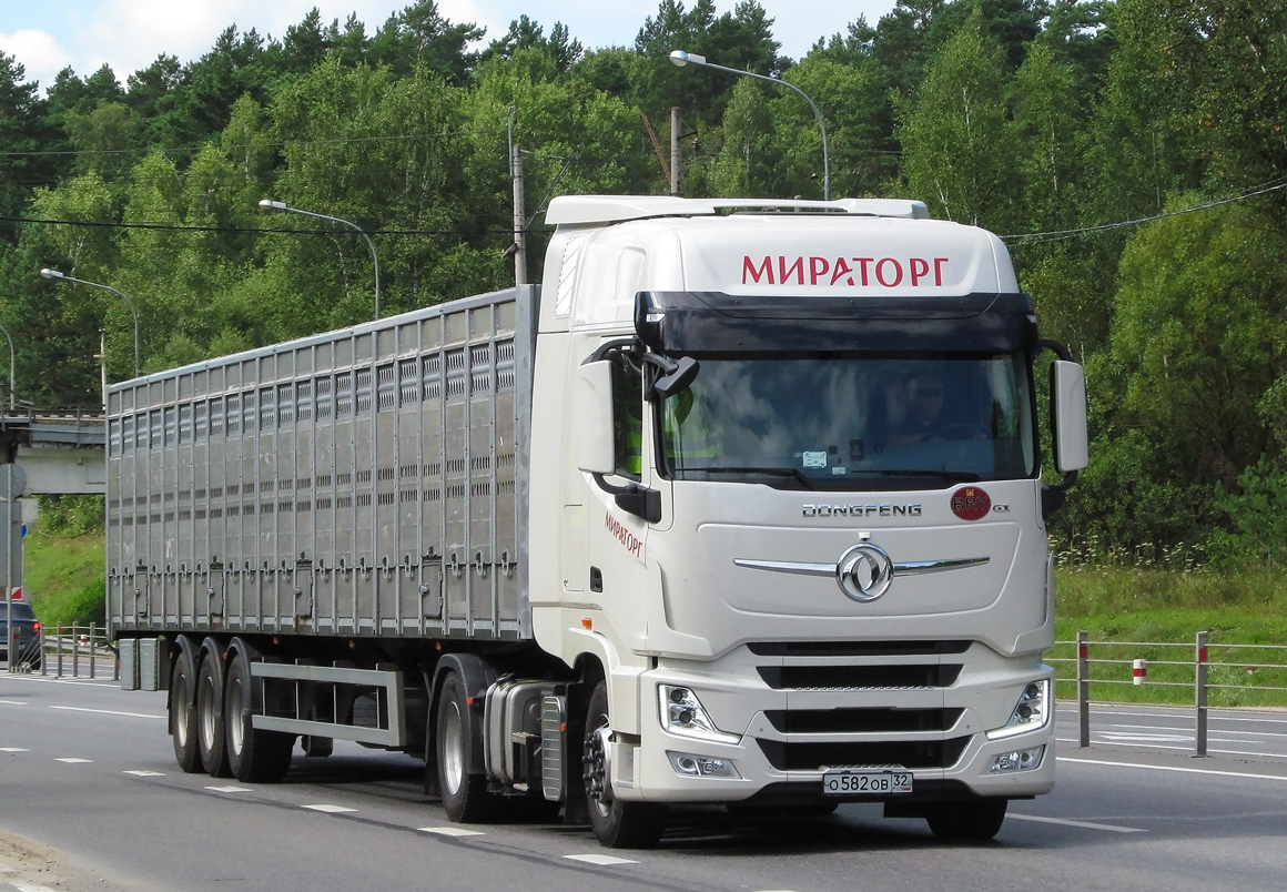 Брянская область, № О 582 ОВ 32 — Dongfeng GX DFH4180 Брянская область, № О 582 ОВ 32 — Dongfeng GX DFH4180