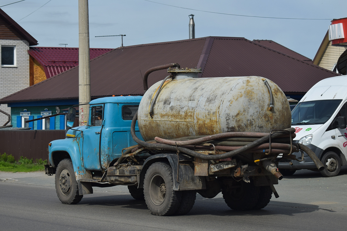 Алтайский край, № Е 049 МР 54 — ЗИЛ-431412