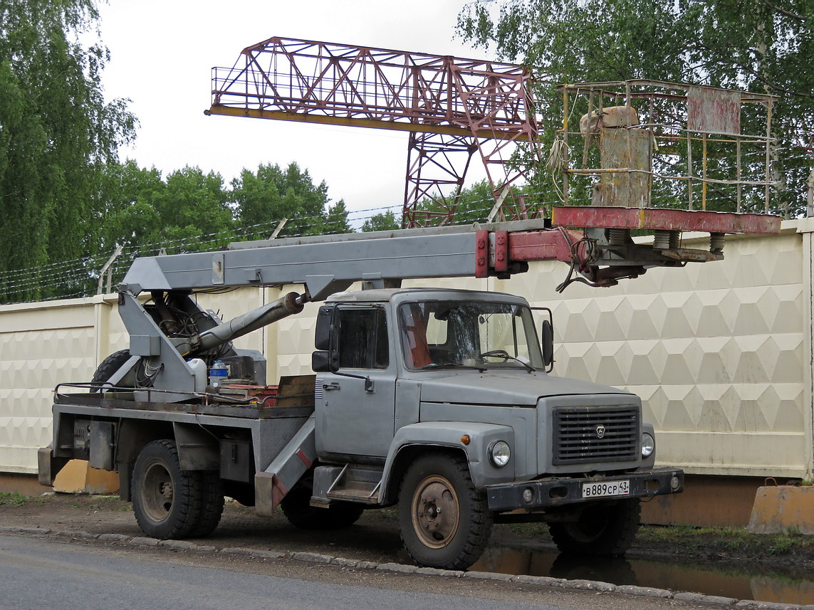 Кировская область, № В 889 СР 43 — ГАЗ-3307