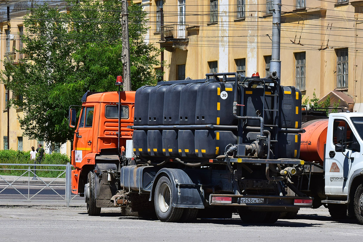 Волгоградская область, № Е 253 СК 134 — КамАЗ-43253-G5(69)