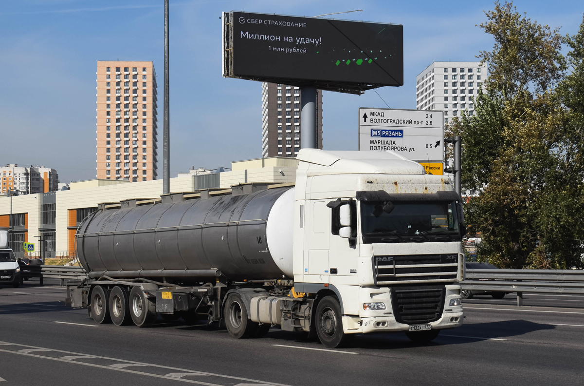 Москва, № Т 132 АС 977 — DAF XF105 FT