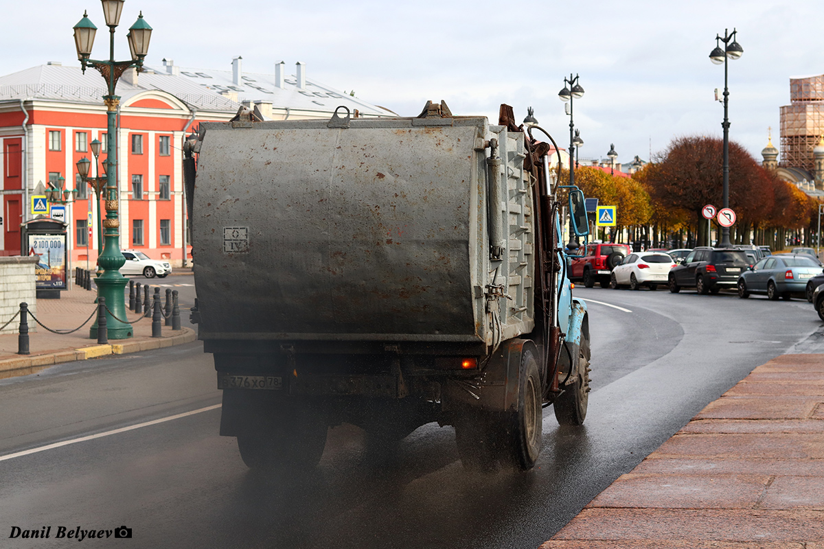 Санкт-Петербург, № 613 — ЗИЛ-432902