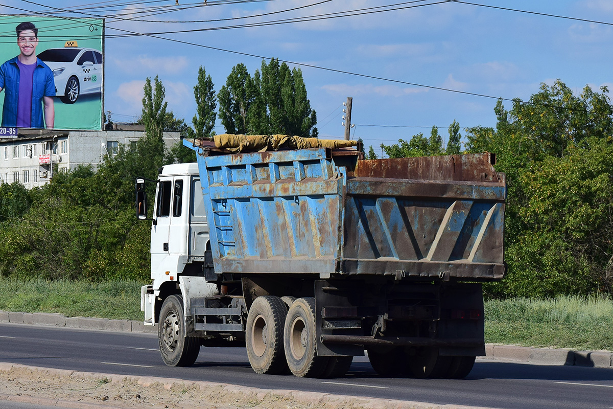 Волгоградская область, № А 725 МС 134 — Урал-63685