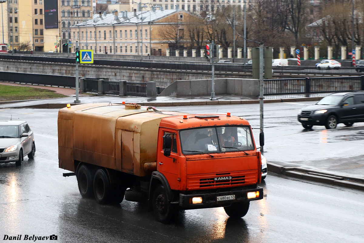 Ленинградская область, № С 680 ВЕ 47 — КамАЗ-65115 (общая модель)