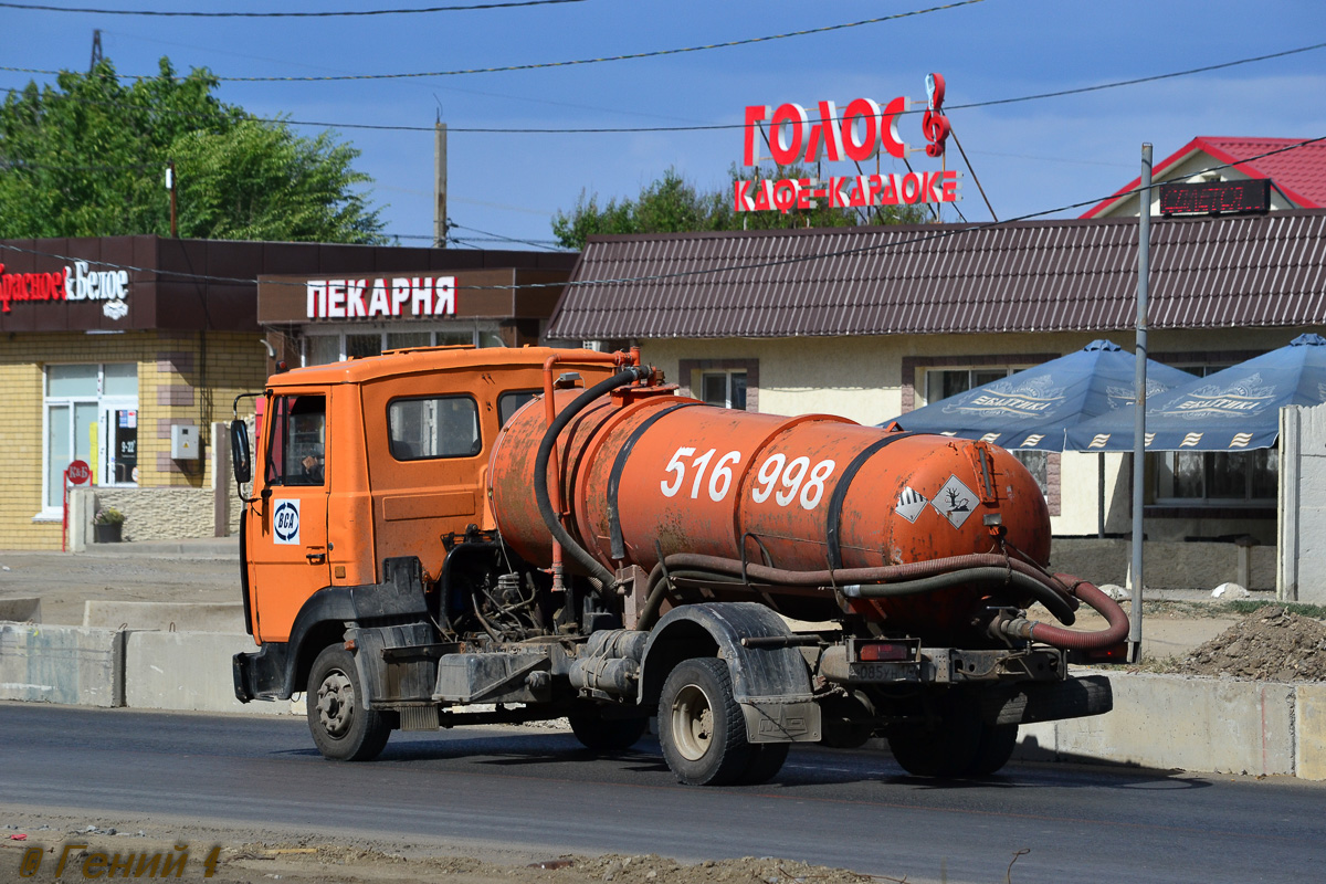 Волгоградская область, № К 085 УН 177 — МАЗ-437041