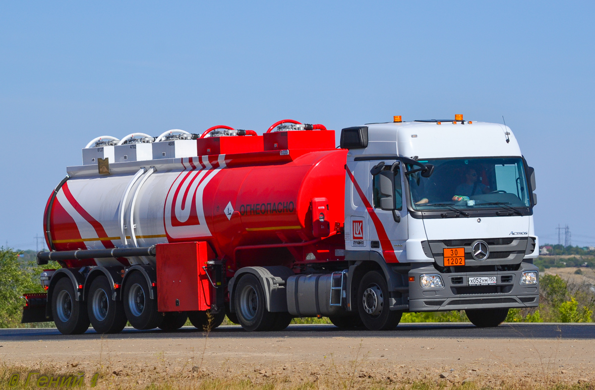 Волгоградская область, № Х 052 УМ 750 — Mercedes-Benz Actros '09 1844 [Z9M]