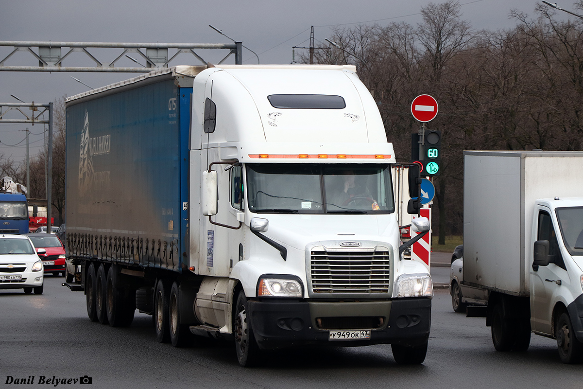 Кировская область, № У 949 ОК 43 — Freightliner Century Class