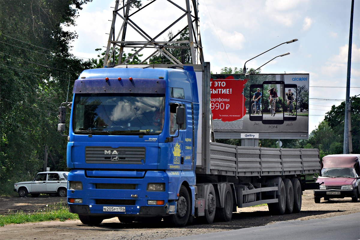 Новосибирская область, № В 205 РТ 154 — MAN TGA 26.430