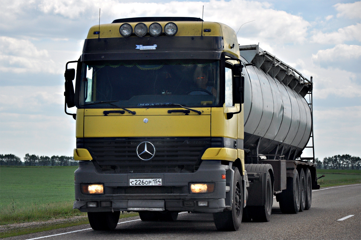 Новосибирская область, № С 226 ОР 154 — Mercedes-Benz Actros ('1997) 1835