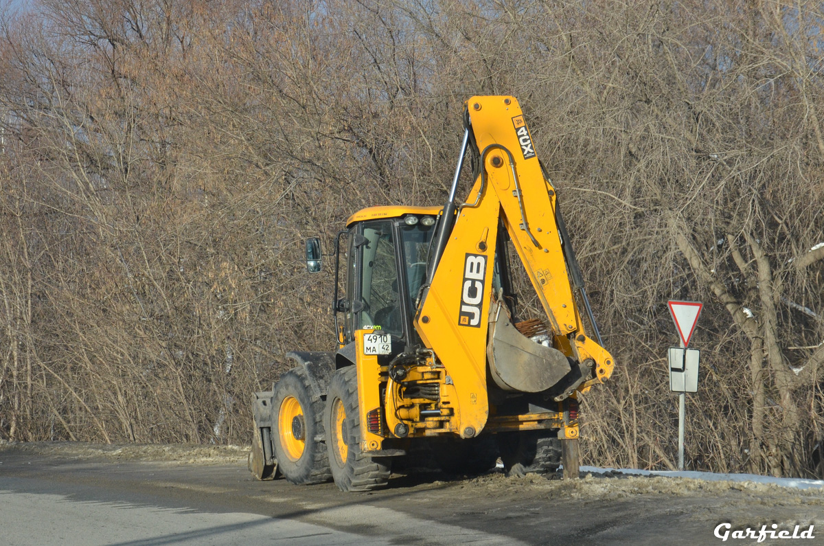 Кемеровская область, № 4910 МА 42 — JCB 4CX