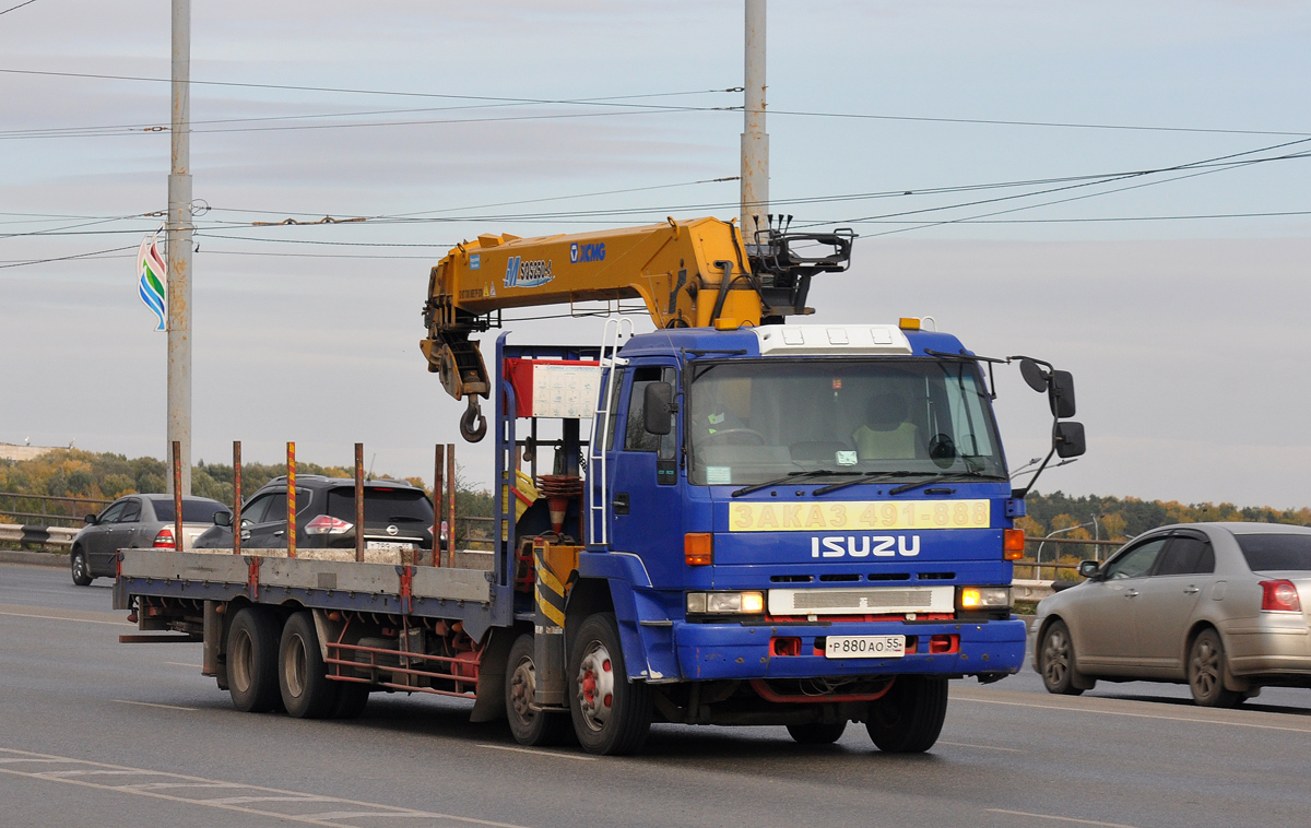 Омская область, № Р 880 АО 55 — Isuzu Giga (общая модель)