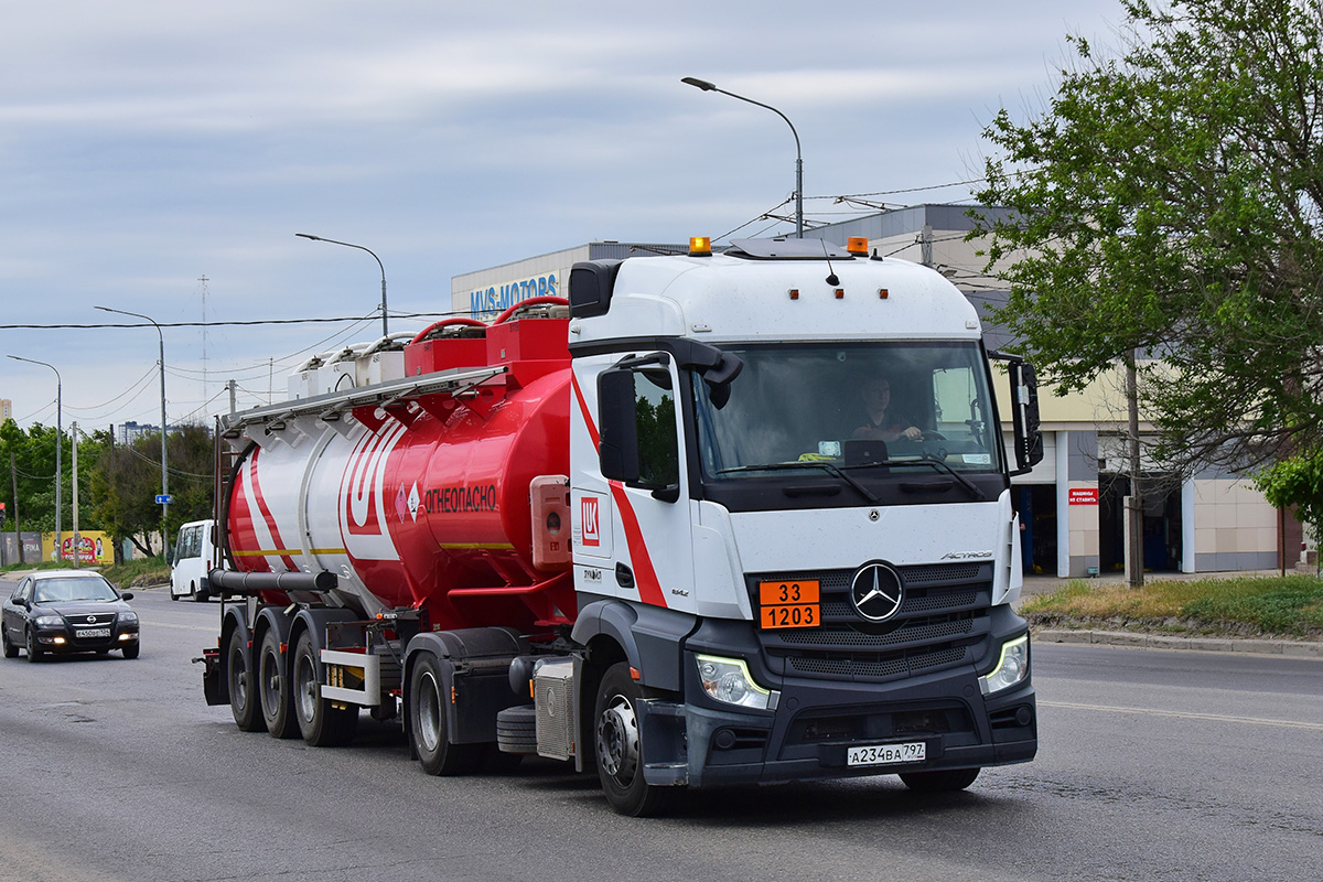 Волгоградская область, № А 234 ВА 797 — Mercedes-Benz Actros '18 1842 [Z9M]