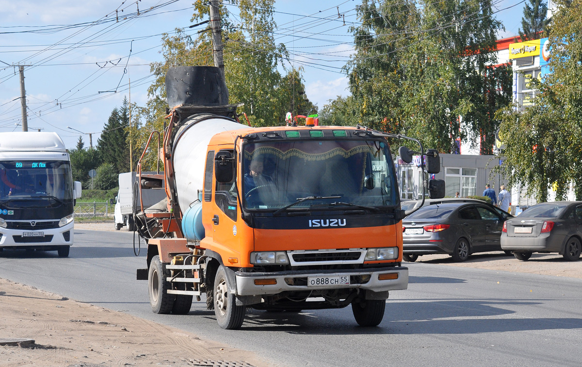 Омская область, № О 888 СН 55 — Isuzu Forward (общая модель)