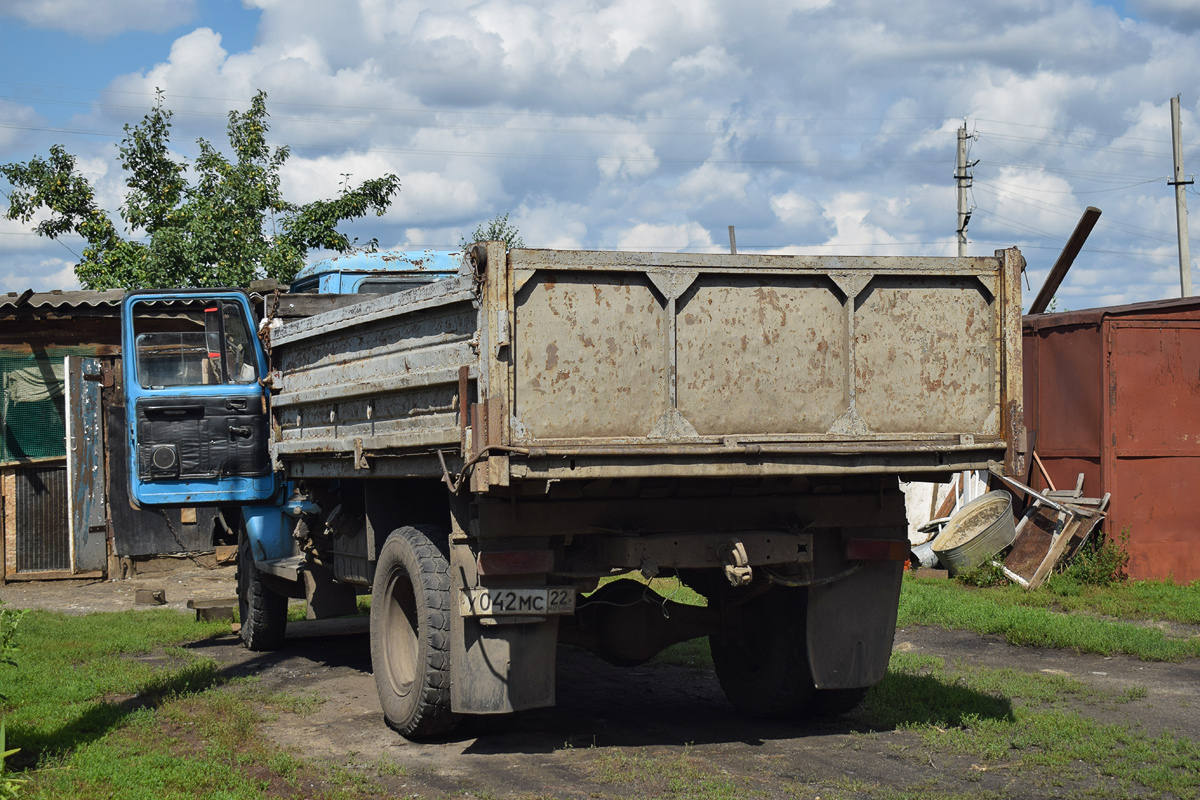 Алтайский край, № У 042 МС 22 — ГАЗ-3307