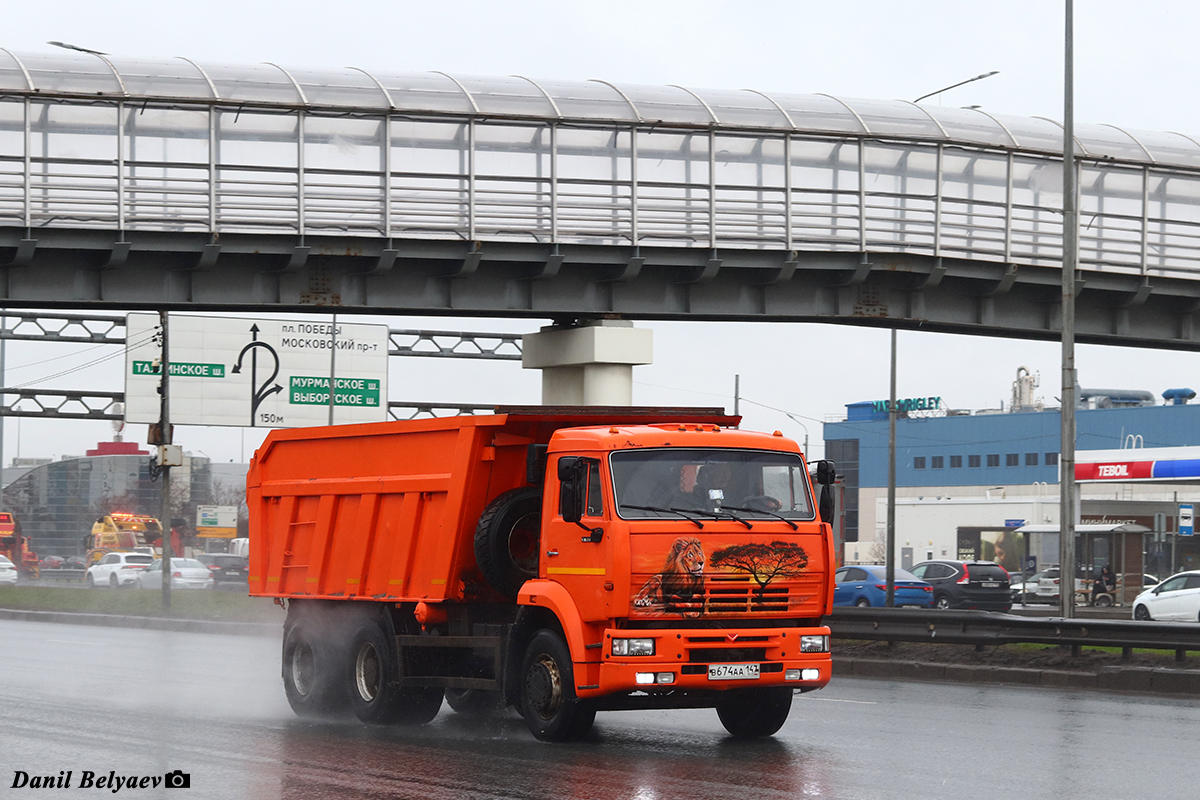 Санкт-Петербург, № В 674 АА 147 — КамАЗ-6520-06 [65200F]