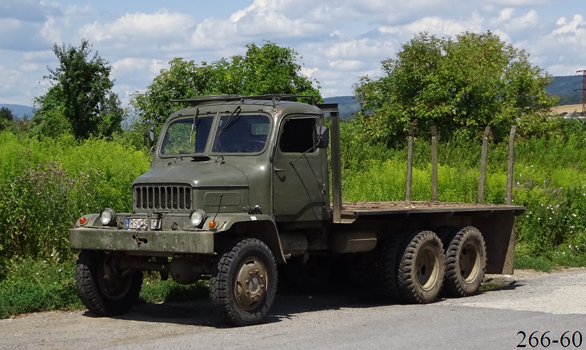 Словакия, № RS-281CX — Praga V3S