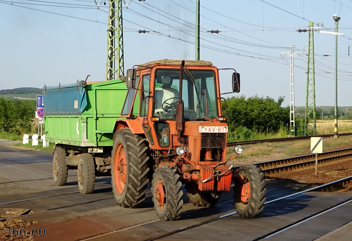 Венгрия, № YAV-817 — МТЗ-82