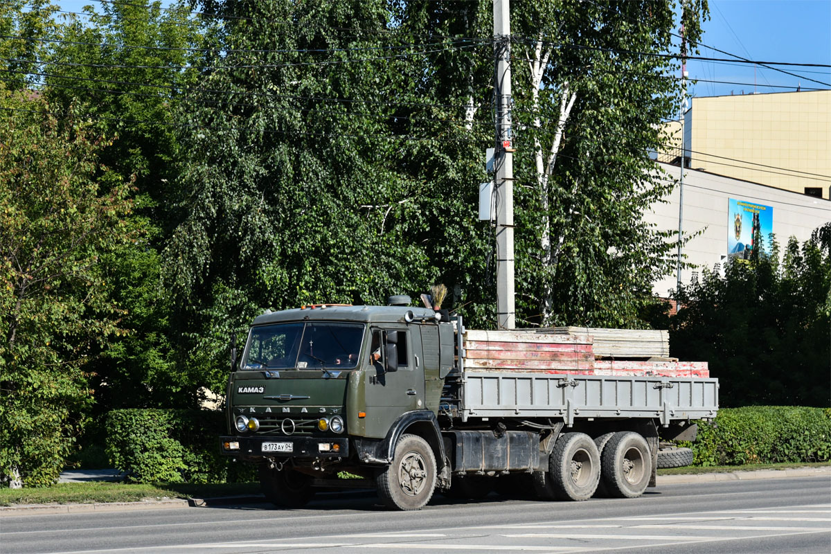 Алтай, № В 173 АУ 04 — КамАЗ-53202