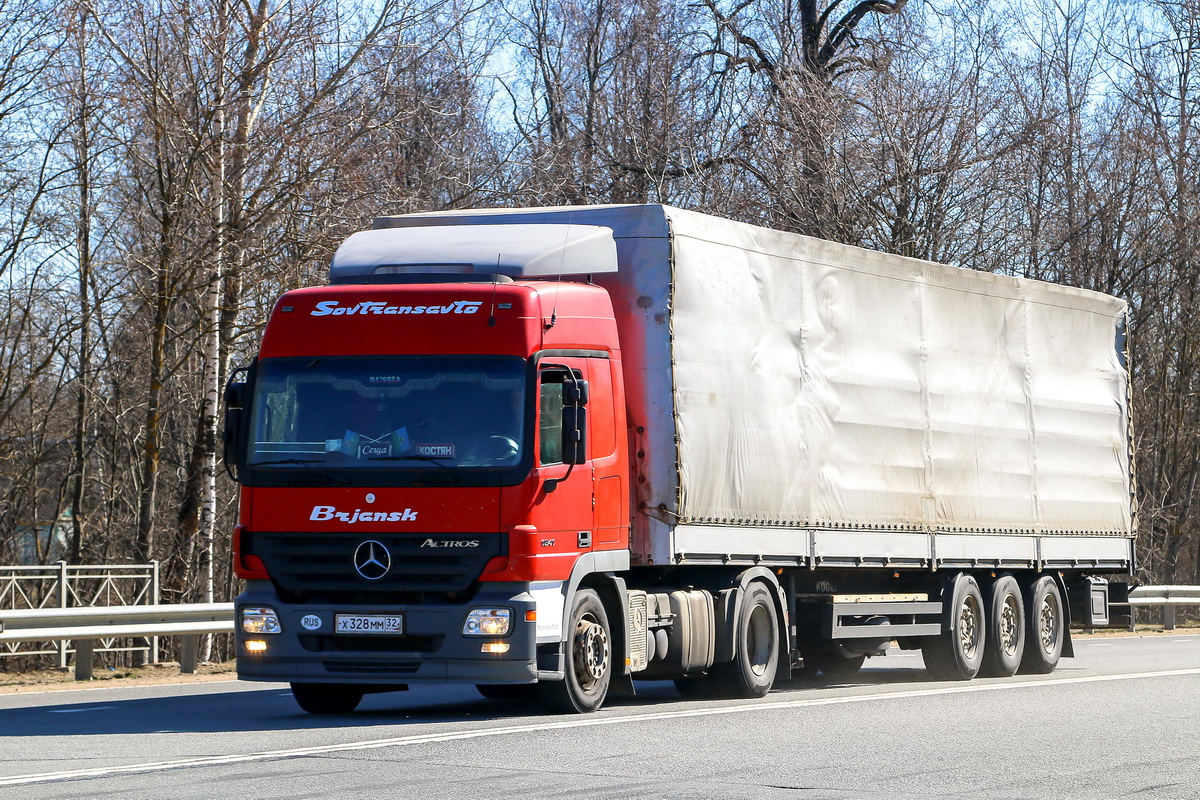 Брянская область, № Х 328 ММ 32 — Mercedes-Benz Actros ('2003) 1841